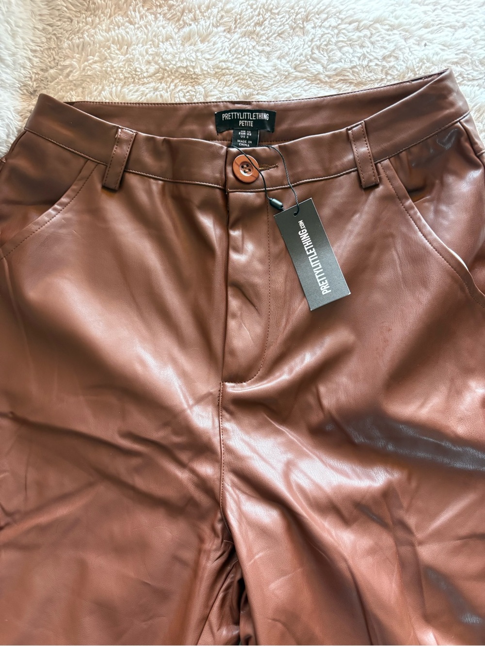 NWT PRETTYLITTLETHING Petite Chocolate Faux Leather Straight Leg‎ Trousers US 6